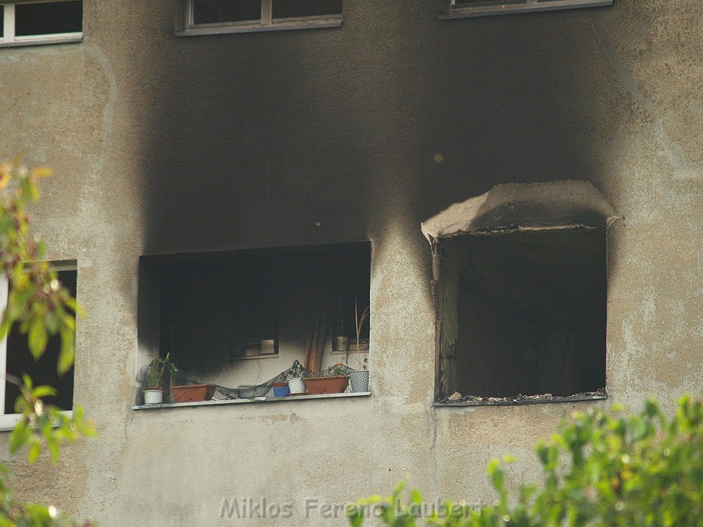 Wohnungsbrand 1 Brandtote Koeln Buchheim Dortmunderstr P88.JPG